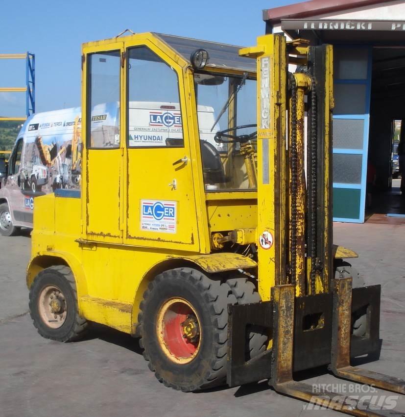 Fenwick DBPJ-405  92 Dieselové vozíky