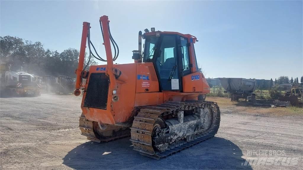 Fiat-Kobelco D180 Pásové dozery