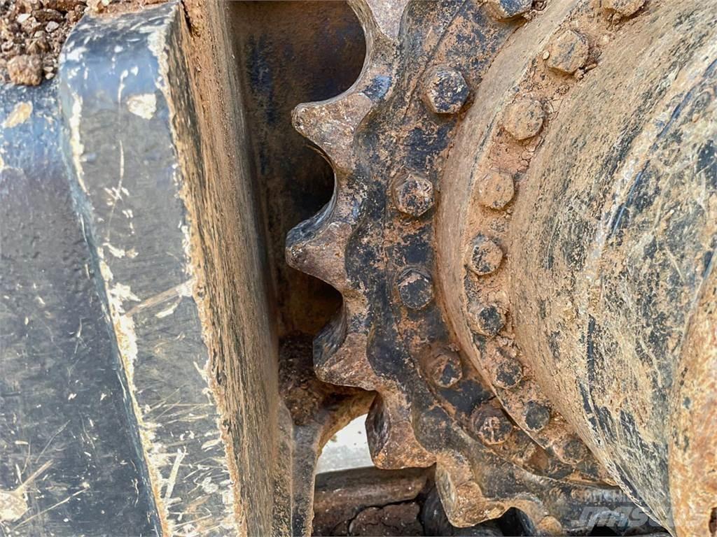 Fiat-Kobelco EX355 Pásová rýpadla
