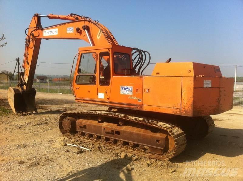 Hitachi UH 103 Pásová rýpadla