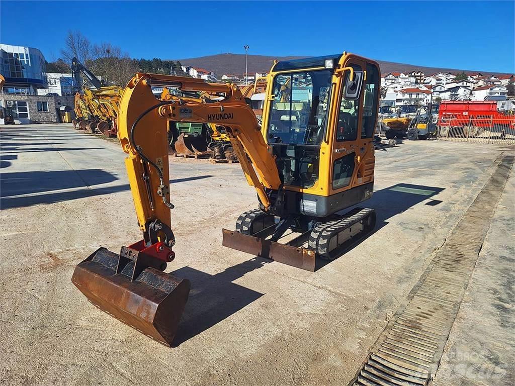 Hyundai 16-9 Mini rýpadla < 7t