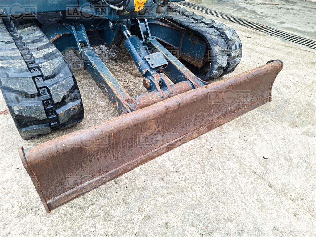 Hyundai 80CR-9 Mini rýpadla < 7t