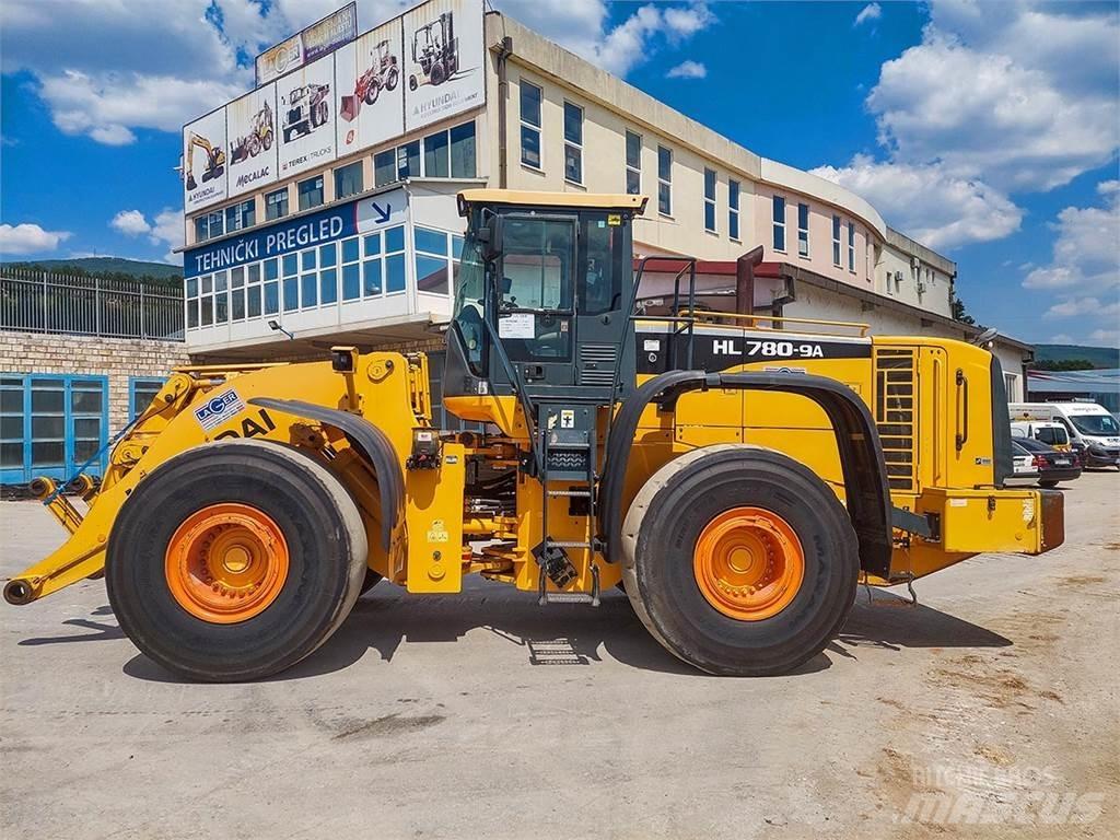 Hyundai HL780-9A Kolové nakladače