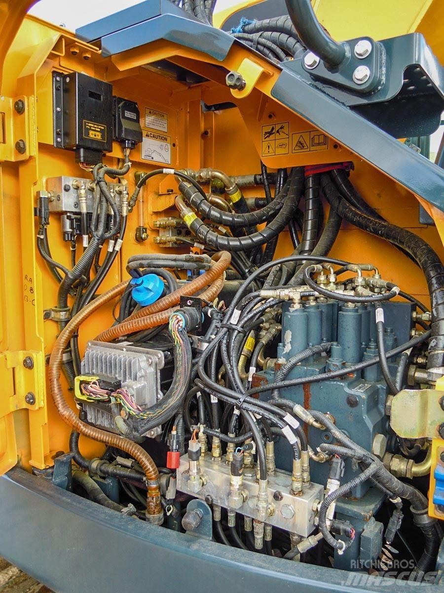 Hyundai HX145LCR Pásová rýpadla