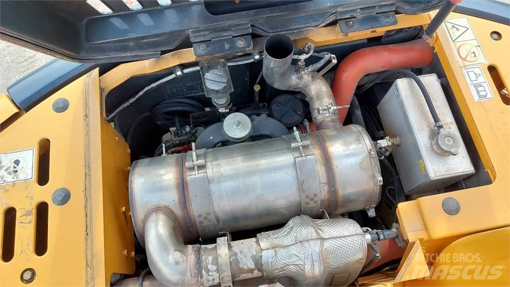 Hyundai HX145LCR Pásová rýpadla