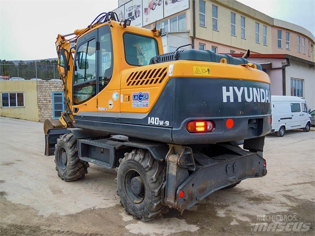 Hyundai R140W-9 Kolová rýpadla