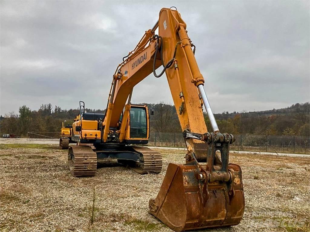 Hyundai R330-9A Pásová rýpadla