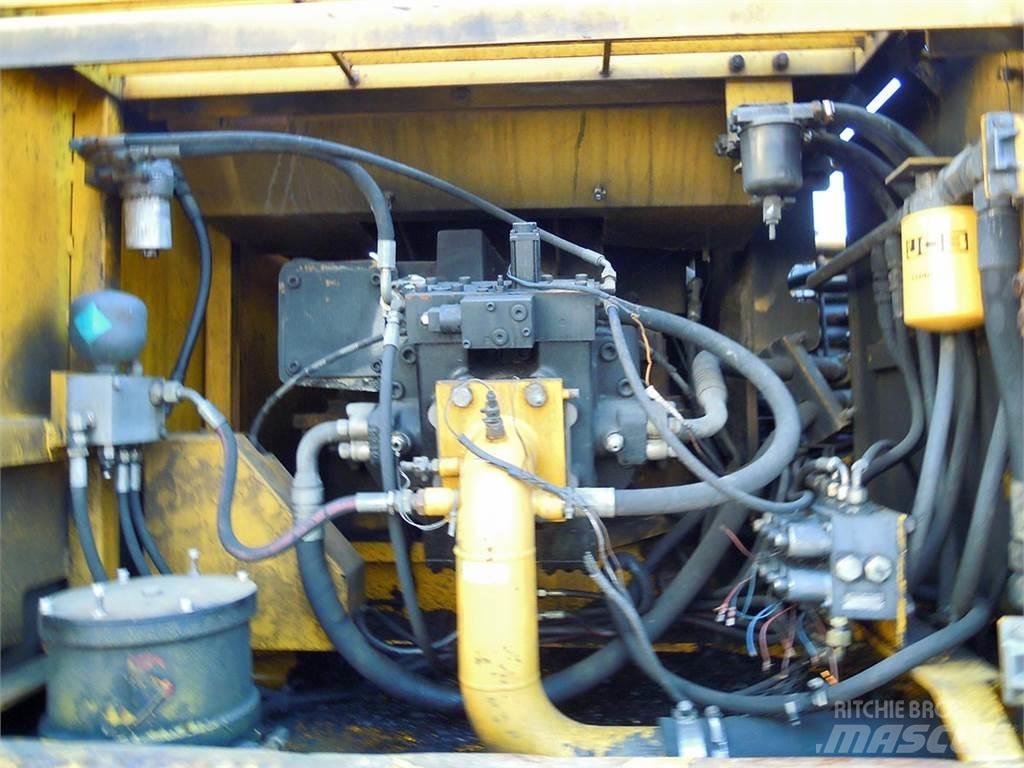 JCB JS330 Ostatní komponenty