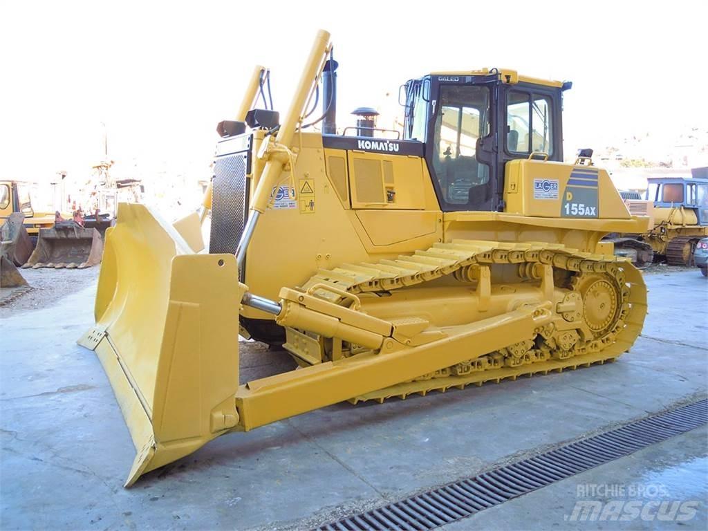 Komatsu D155AX-6 Pásové dozery