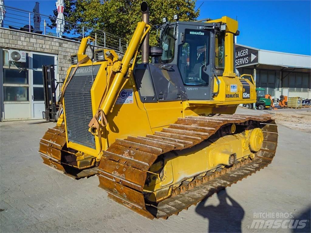 Komatsu D65PX-15EO Pásové dozery