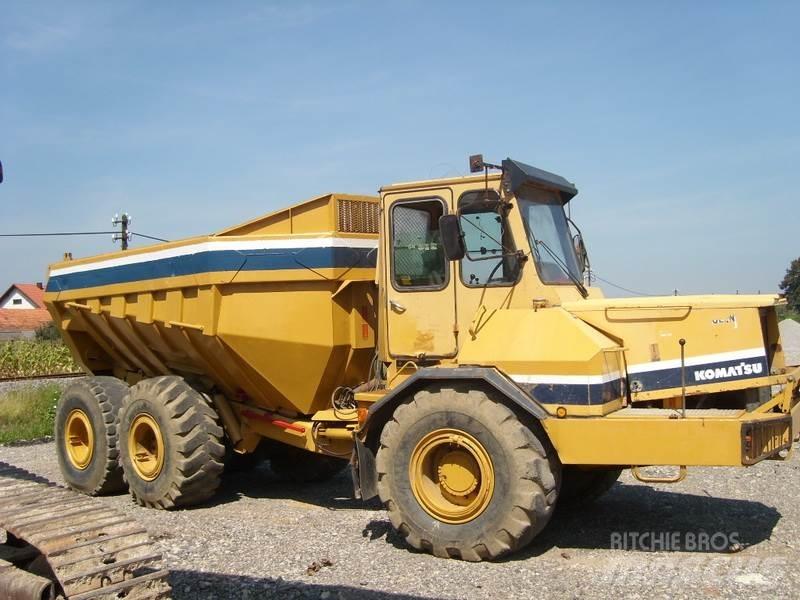 Komatsu HA270-3 Kloubové dempry