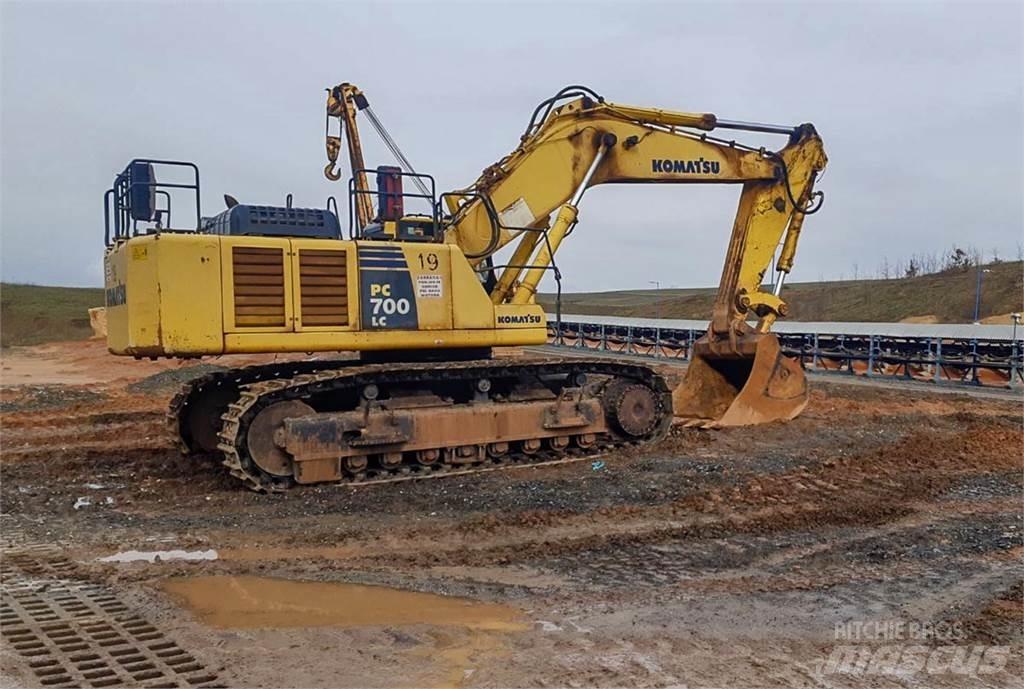 Komatsu PC700LC-8 Pásová rýpadla
