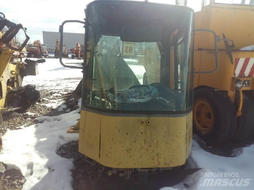 Komatsu WA470 Ostatní komponenty