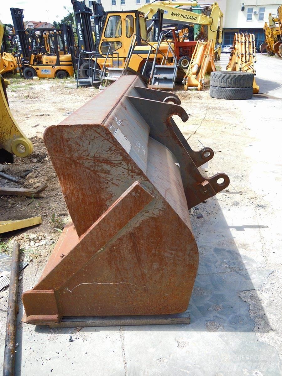  KORPA / BUCKET 2400mm 1m3 Manipulace s materiálem – ostatní