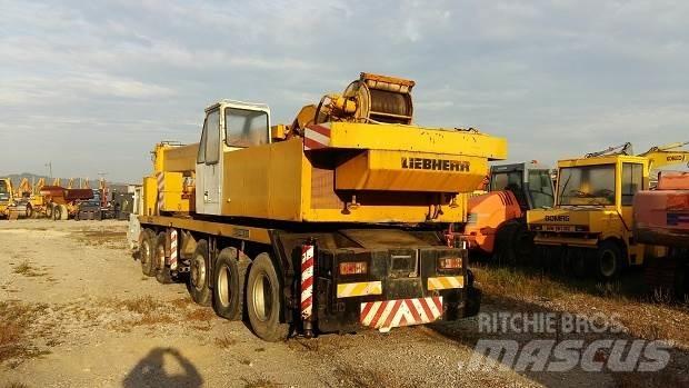 Liebherr LT1055 Jeřáby pro těžký terén