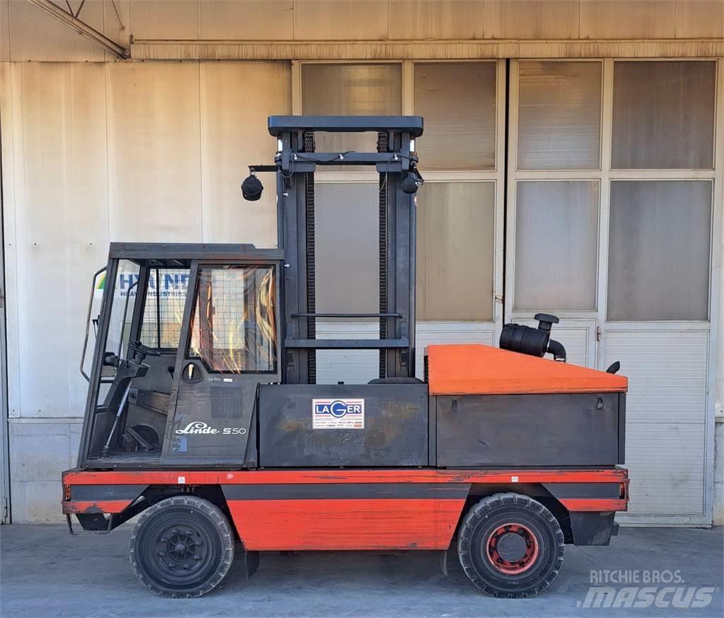 Linde S50 Vysokozdvižný vozík s bočním ložením