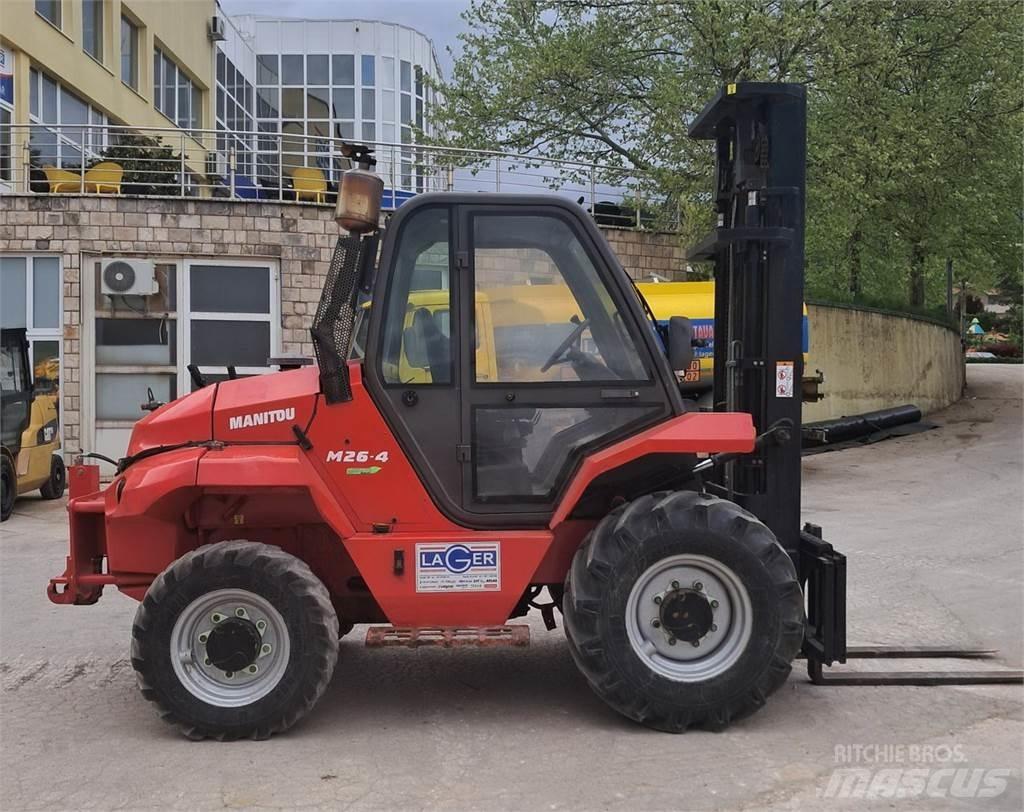 Manitou M26 - 4 Dieselové vozíky
