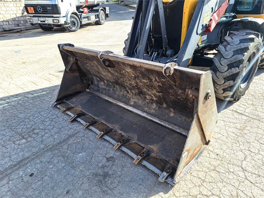 Mecalac TLB890PS Rýpadlo-nakladače