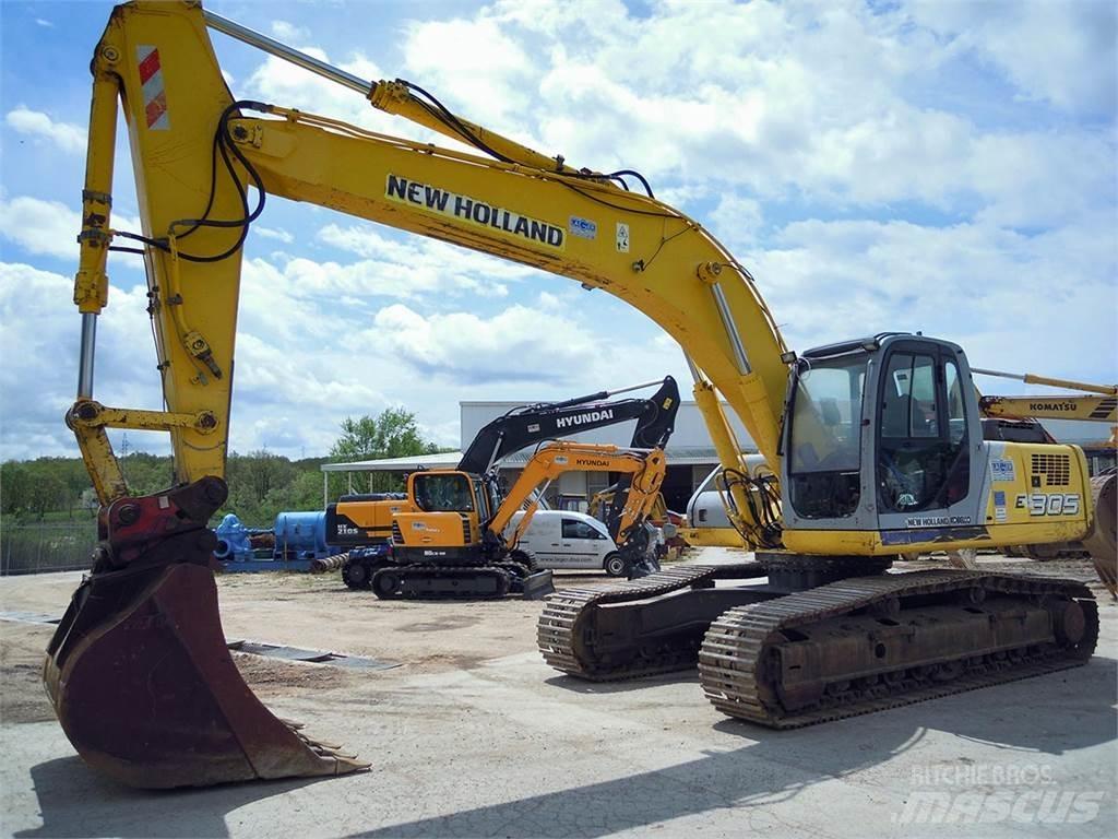 New Holland E305 Pásová rýpadla