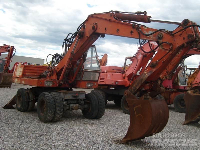 O&K MH6 Kolová rýpadla