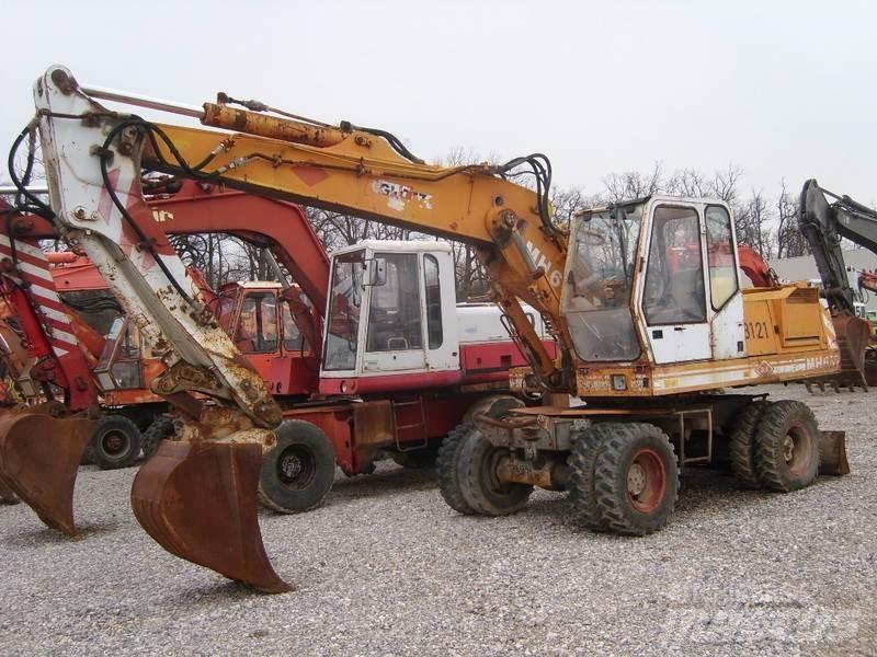 O&K MH6 Kolová rýpadla