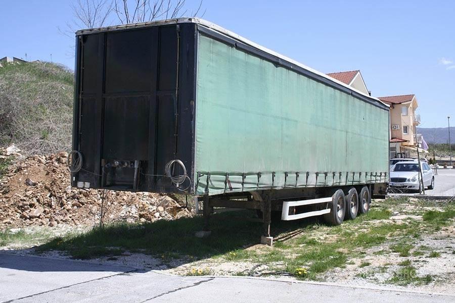Schmitz S01 Další přívěsy