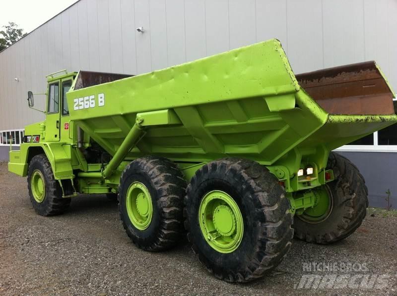 Terex 2566B Kloubové dempry