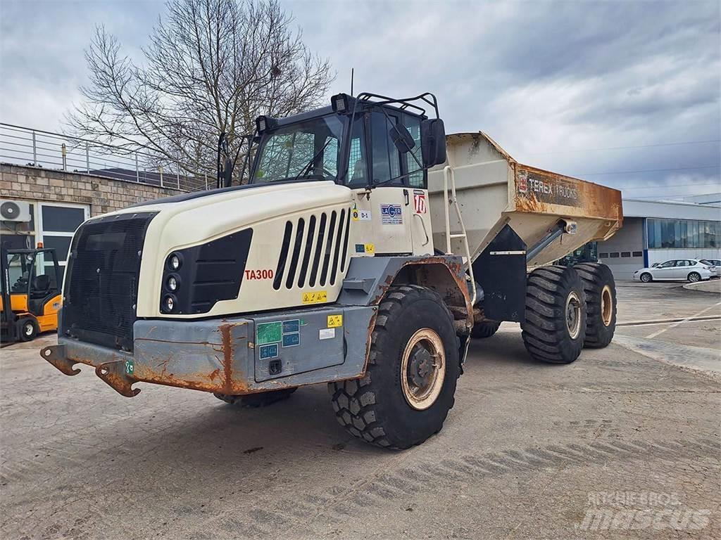 Terex TA300 Kloubové dempry