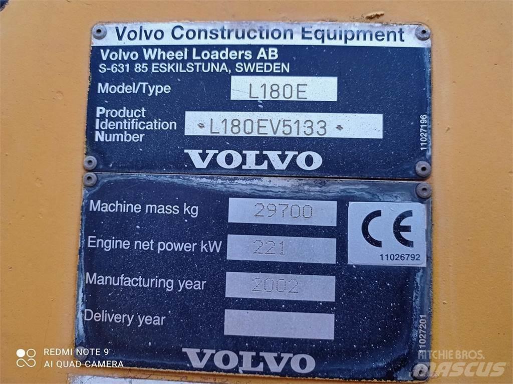 Volvo L180E Kolové nakladače