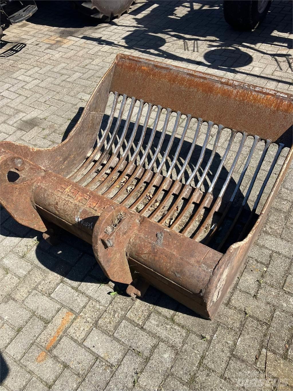  Puinbak Další