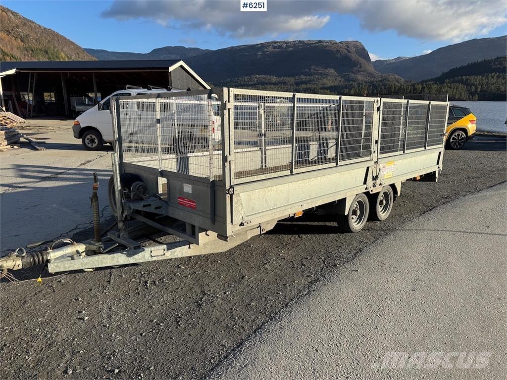 Bateson PL Lehké přívěsy do 3500 kg