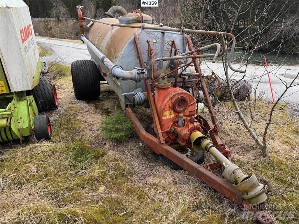 Bauer M540 Kalové cisterny