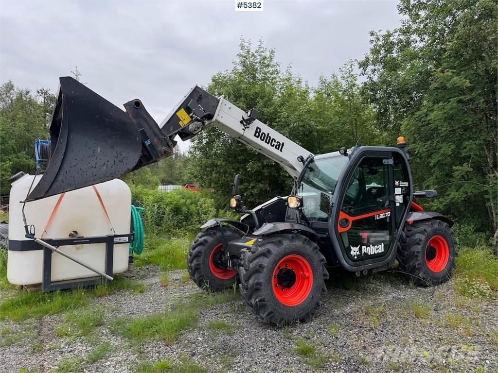 Bobcat TL30.70DB Další