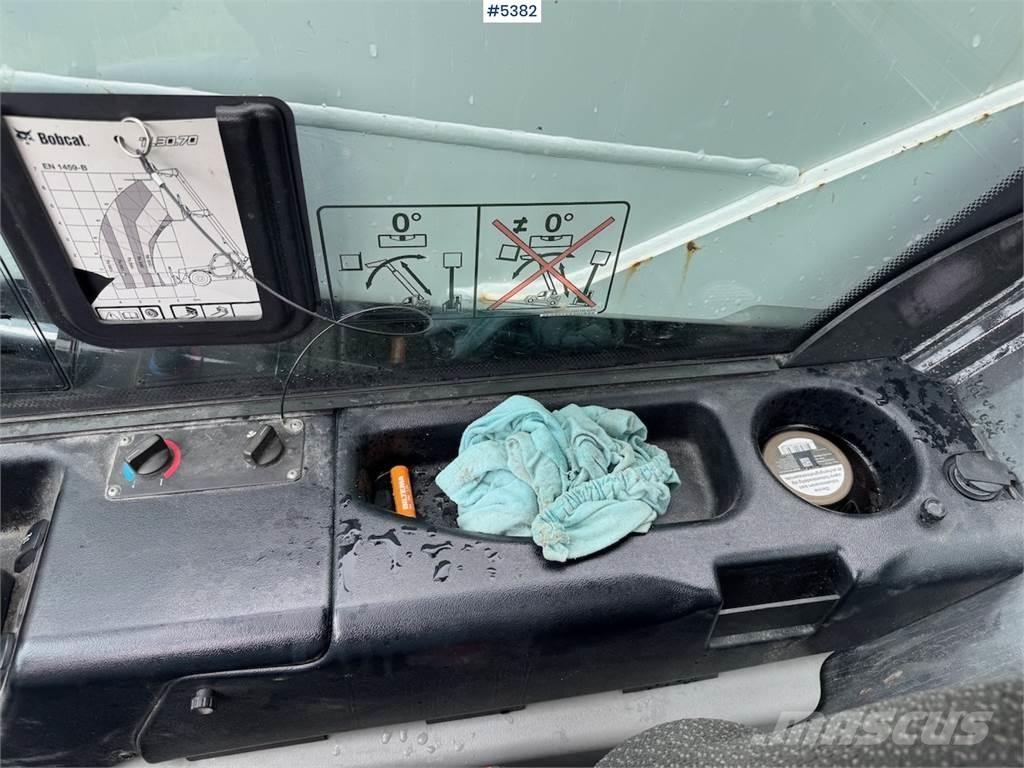 Bobcat TL30.70DB Další