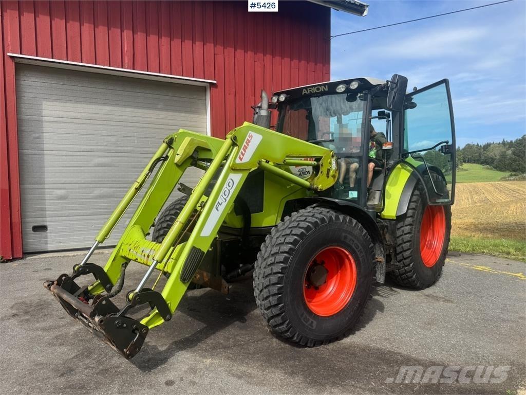 CLAAS Arion 430 Traktory