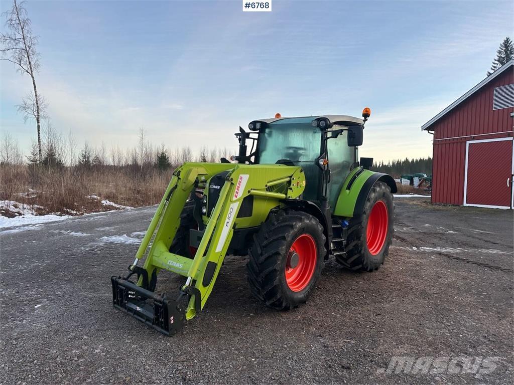 CLAAS Arion 440 Traktory
