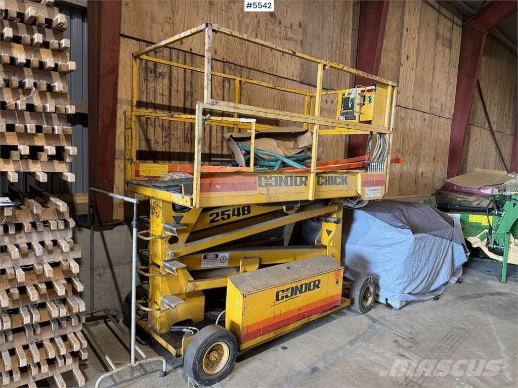 Condor Chick 2548 Další zvedače a plošiny