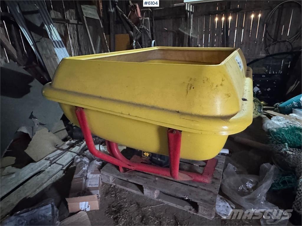  Cosmo PDHV 800 Mechanické secí stroje