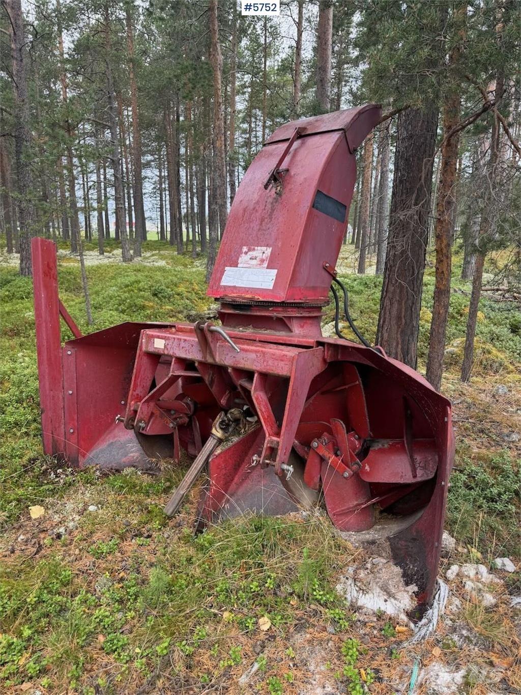 Dalen 1278 Sněžné pluhy, přední sněhové radlice