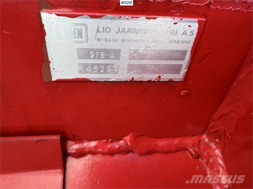 Dalen 978A Sněžné pluhy, přední sněhové radlice