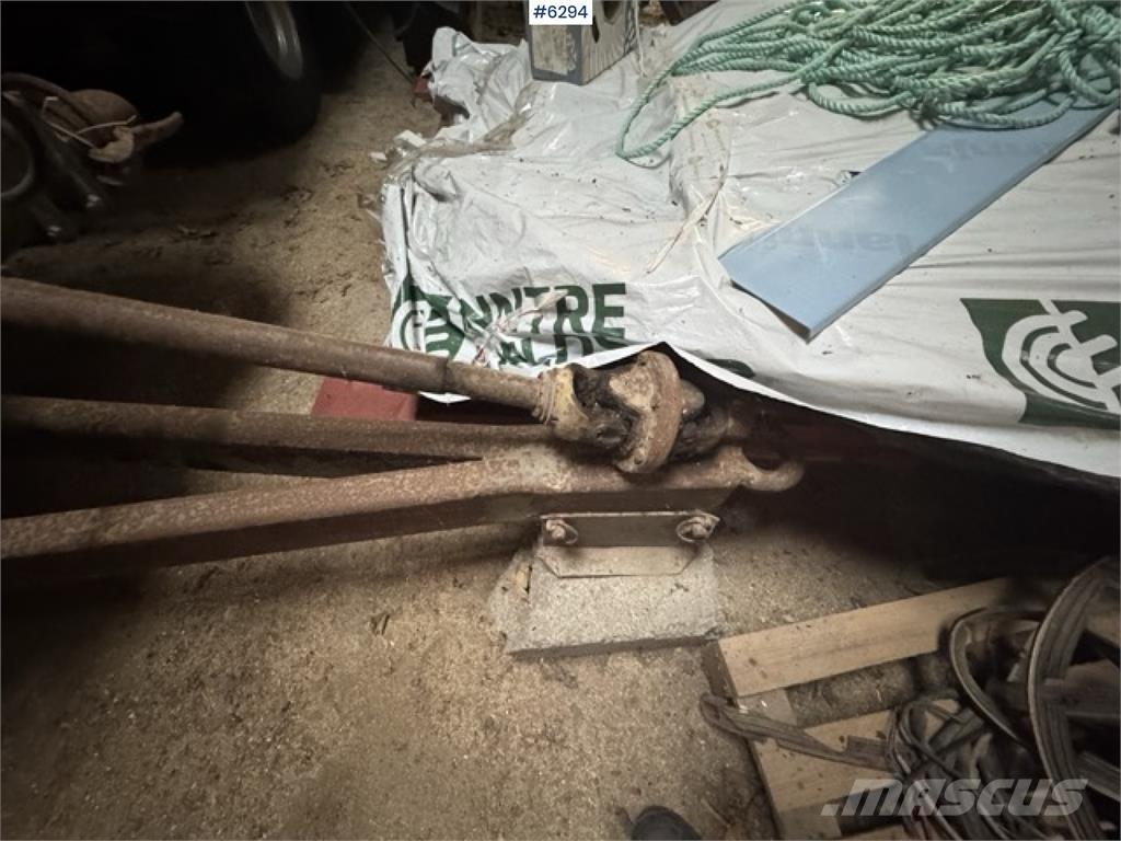  DOFF X-4 Mechanické secí stroje