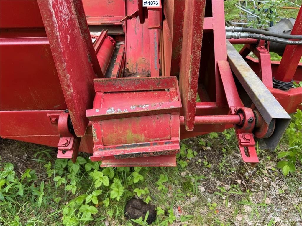  F.lli ANNOVI A 65 Mechanické secí stroje