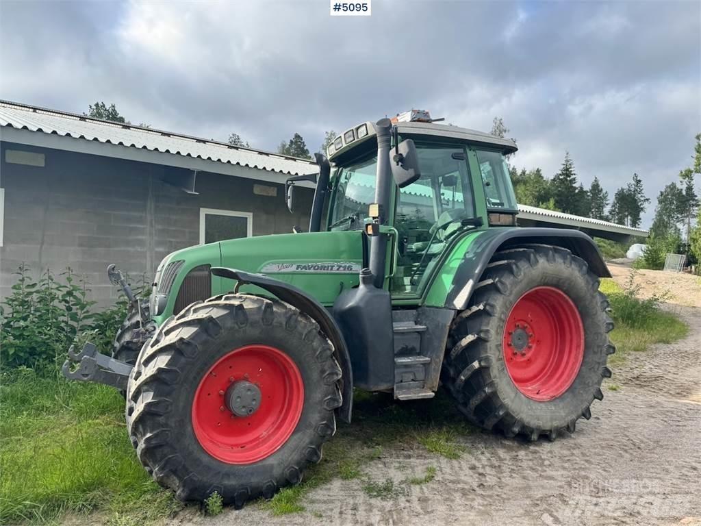 Fendt 716 Vario Traktory