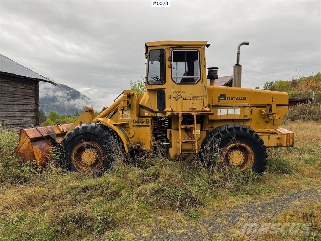 Fiat Allis 645-B Kolové nakladače