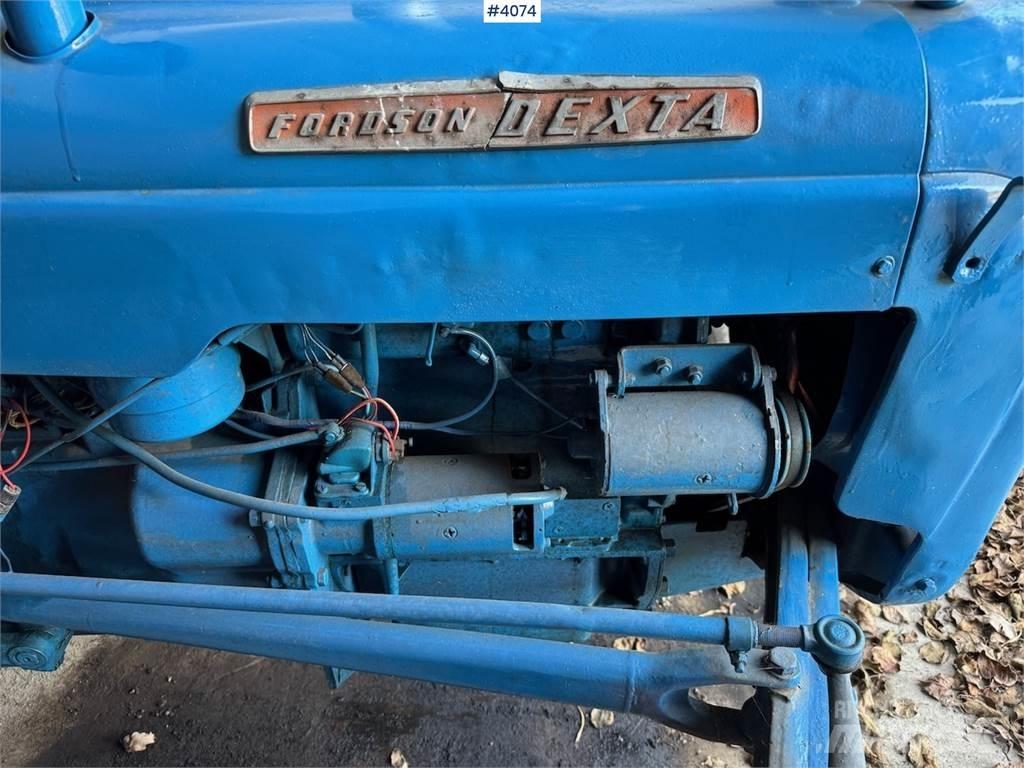 Fordson Dexta Traktory