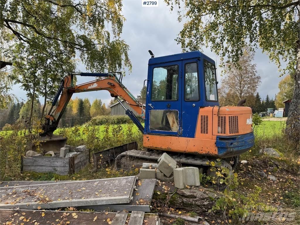 Hanix H45 Pásová rýpadla
