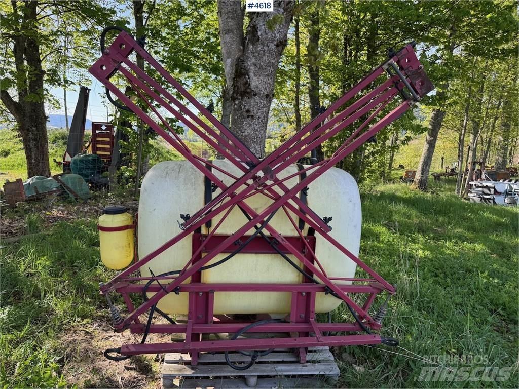 Hardi NK 800 Tažené postřikovače