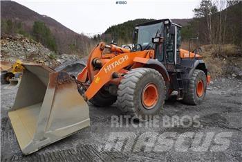 Hitachi ZW220 Kolové nakladače