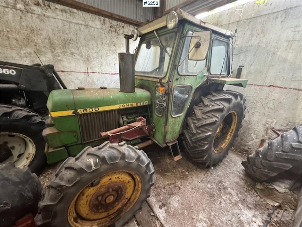 John Deere 1630 M Traktory