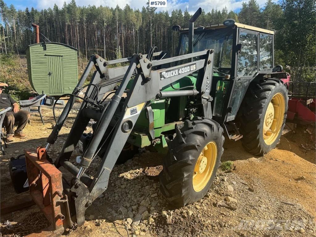 John Deere 2040 Traktory
